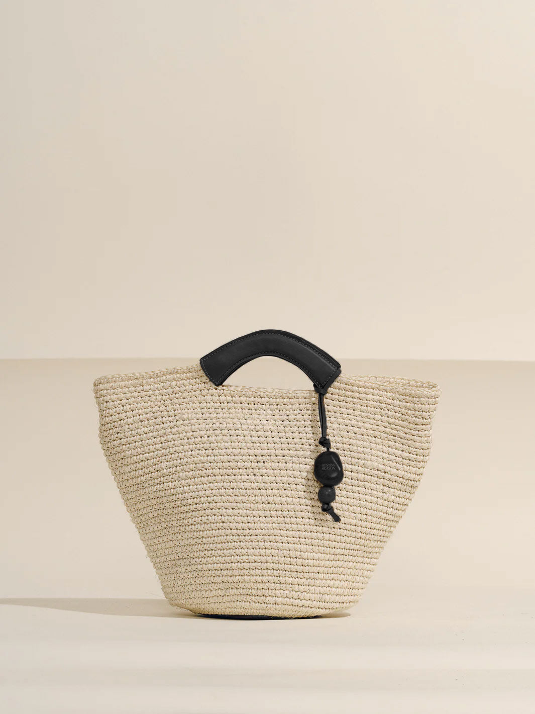 【Hunting Season】Large Woven Shopper Tote The Large Woven Shopper in Straw Natural Fiber Raffia