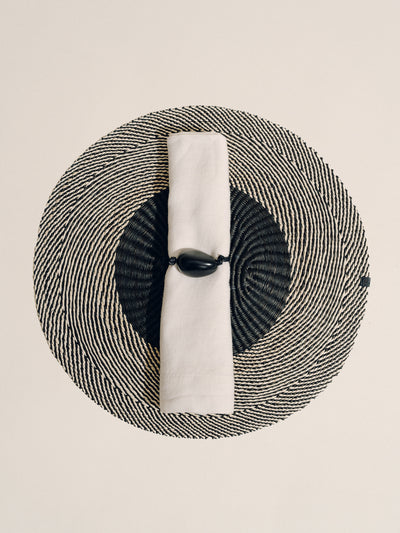 #color_black-black-fiber