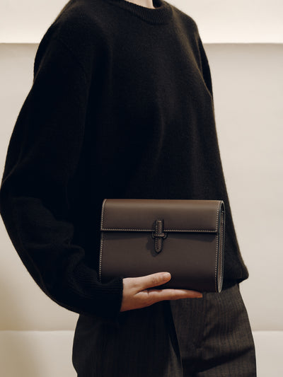 #color_dark-brown