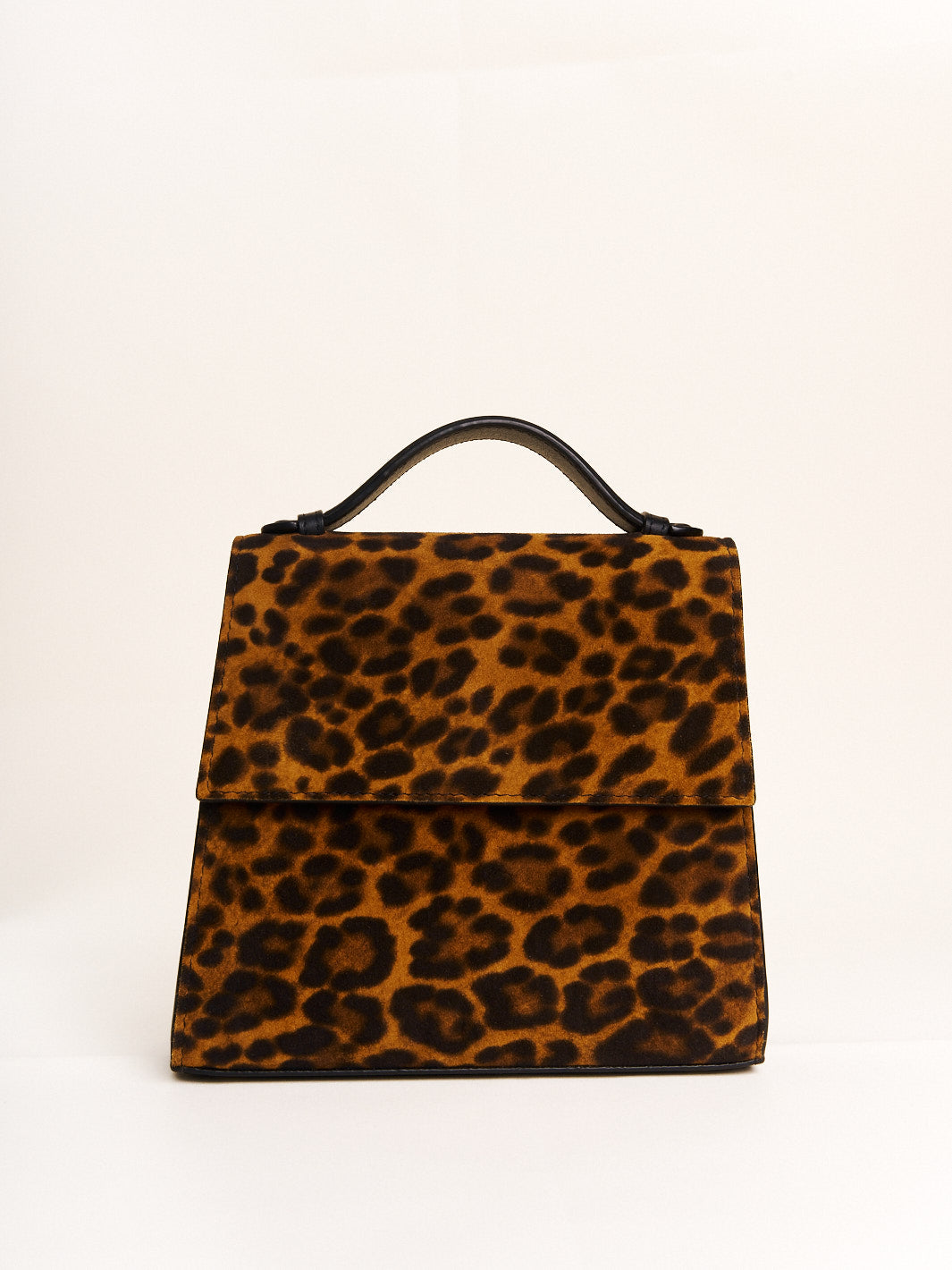 #color_leopard-suede