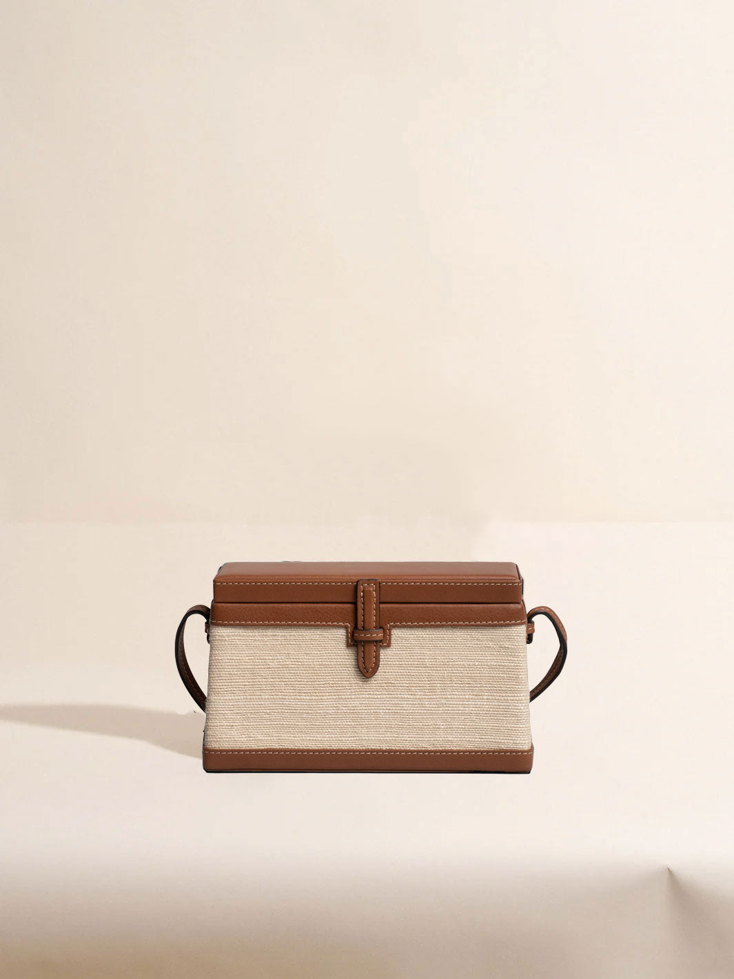 #color_cognac-natural-fiber