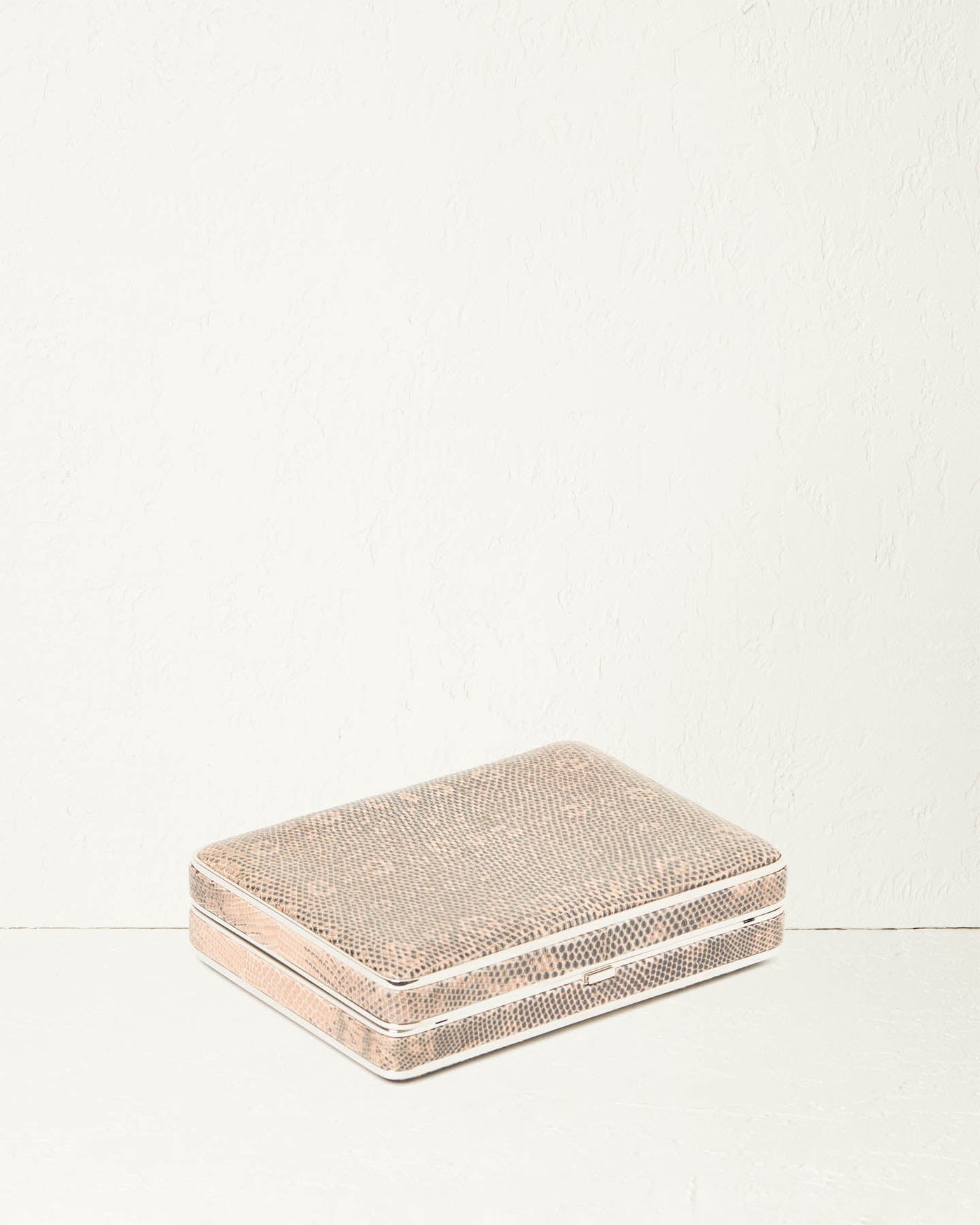 Hunting Season The Square Compact Case in Lizard#color_taupe-ring